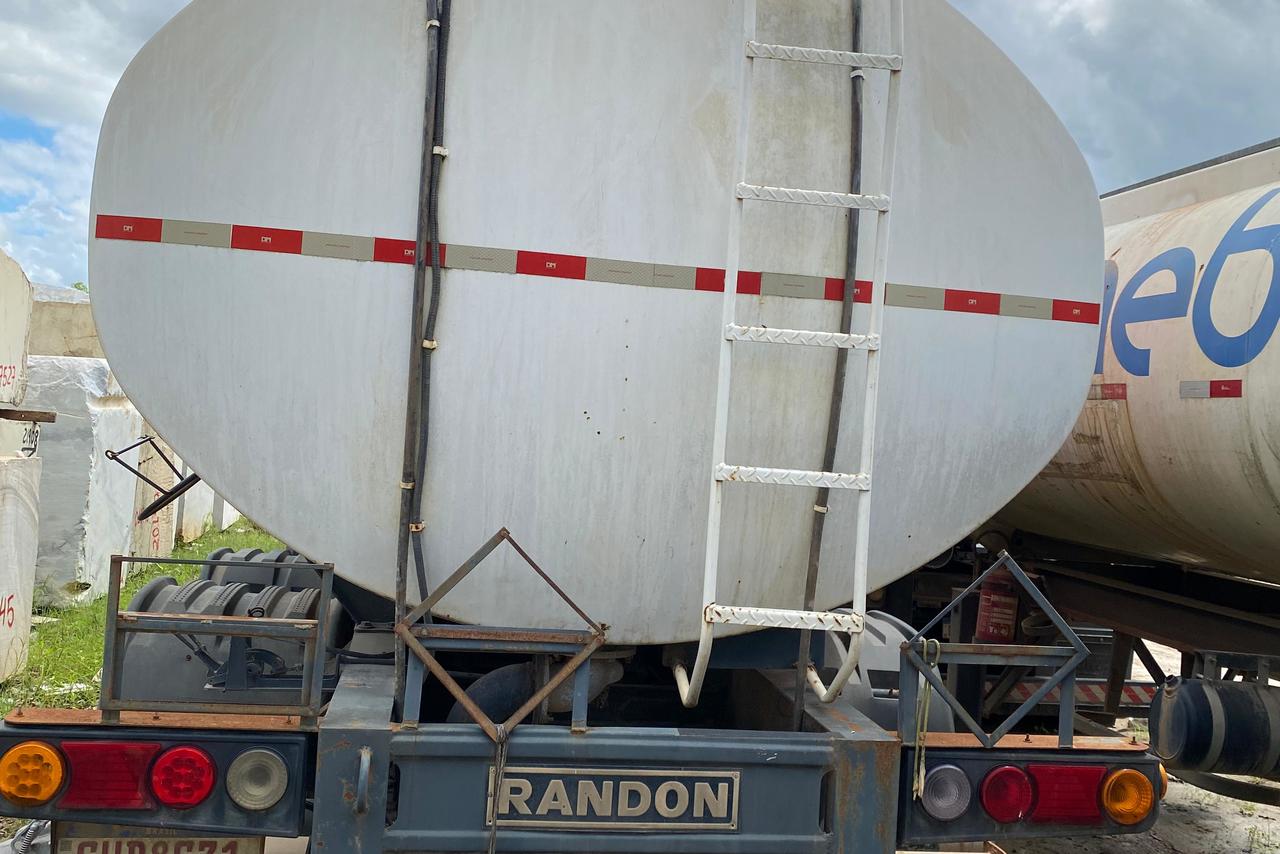 Randon Tanque -  4