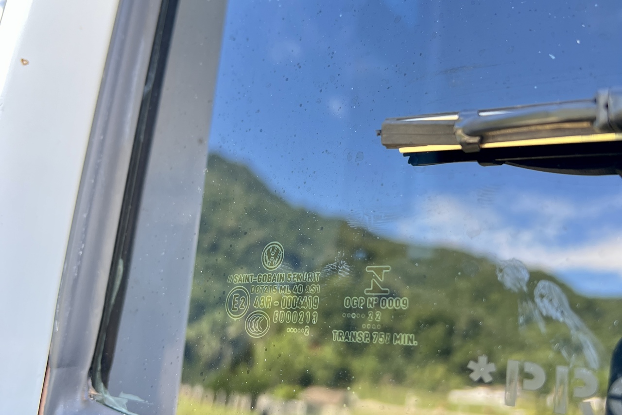 Volkswagen 26-260 8x4 4-Eixos - 22/23 7