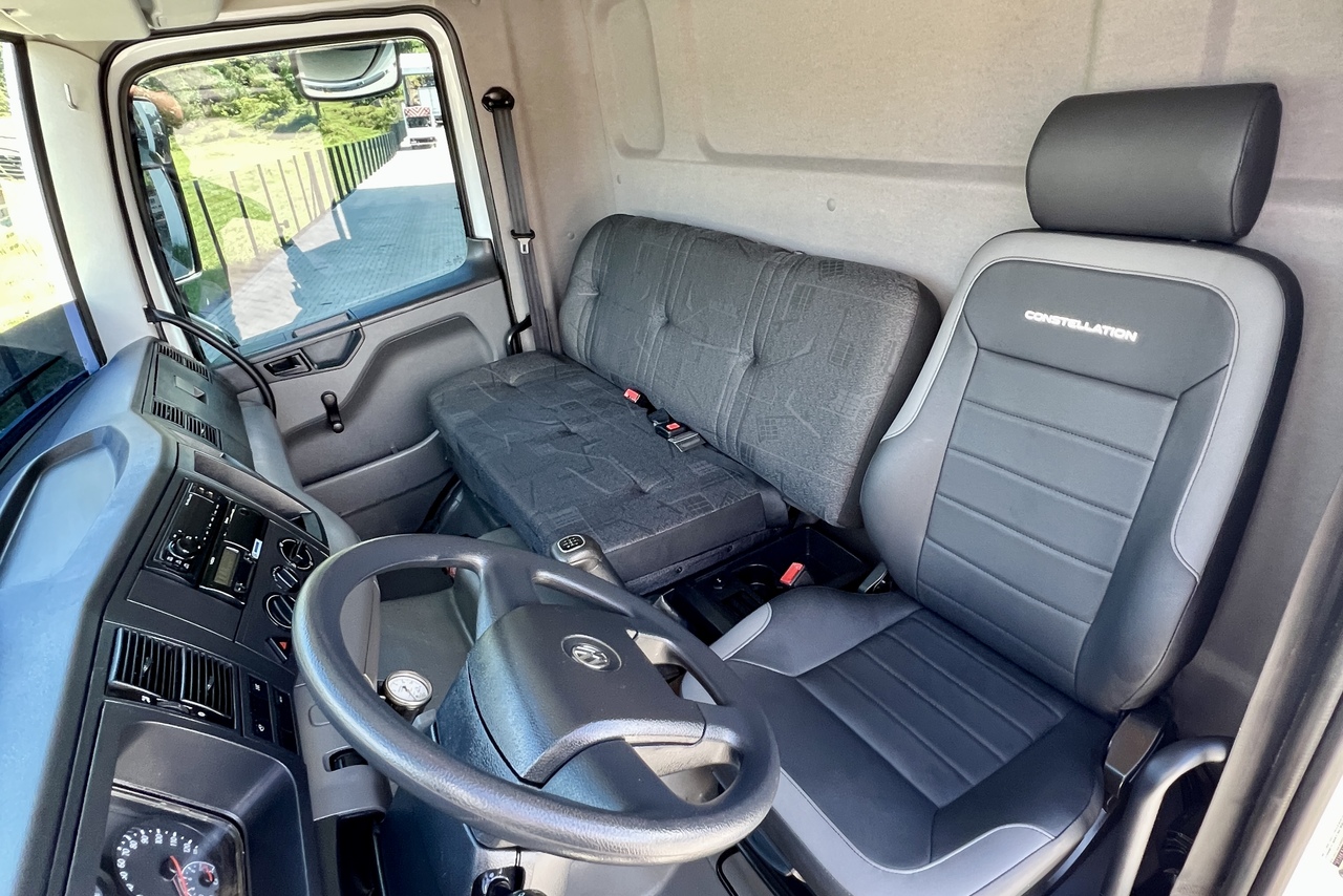 Volkswagen 26-260 8x4 4-Eixos - 22/23 10
