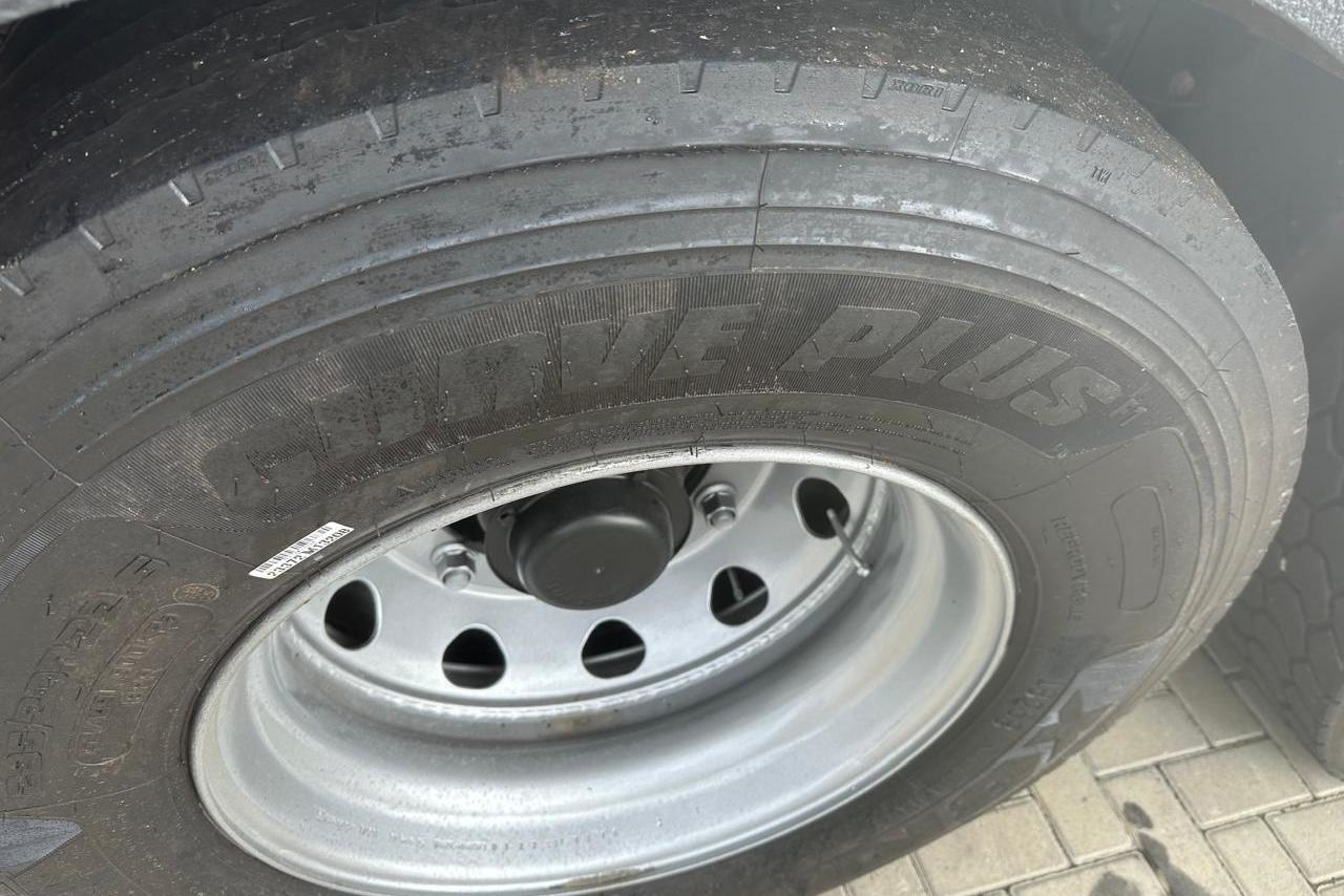 Volkswagen 25-360 6x2 Constellation - 22/23 9