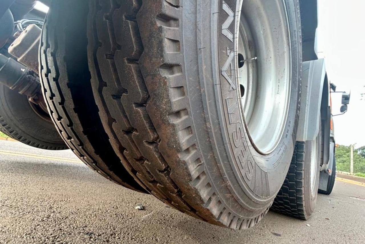 Mercedes Benz Axor 2536 - 18/19 9