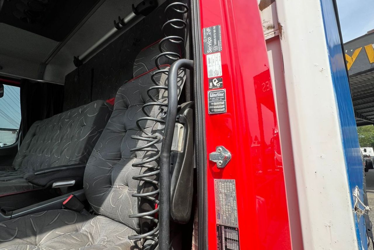 Mercedes Benz Atego 2430 - 14/14 4