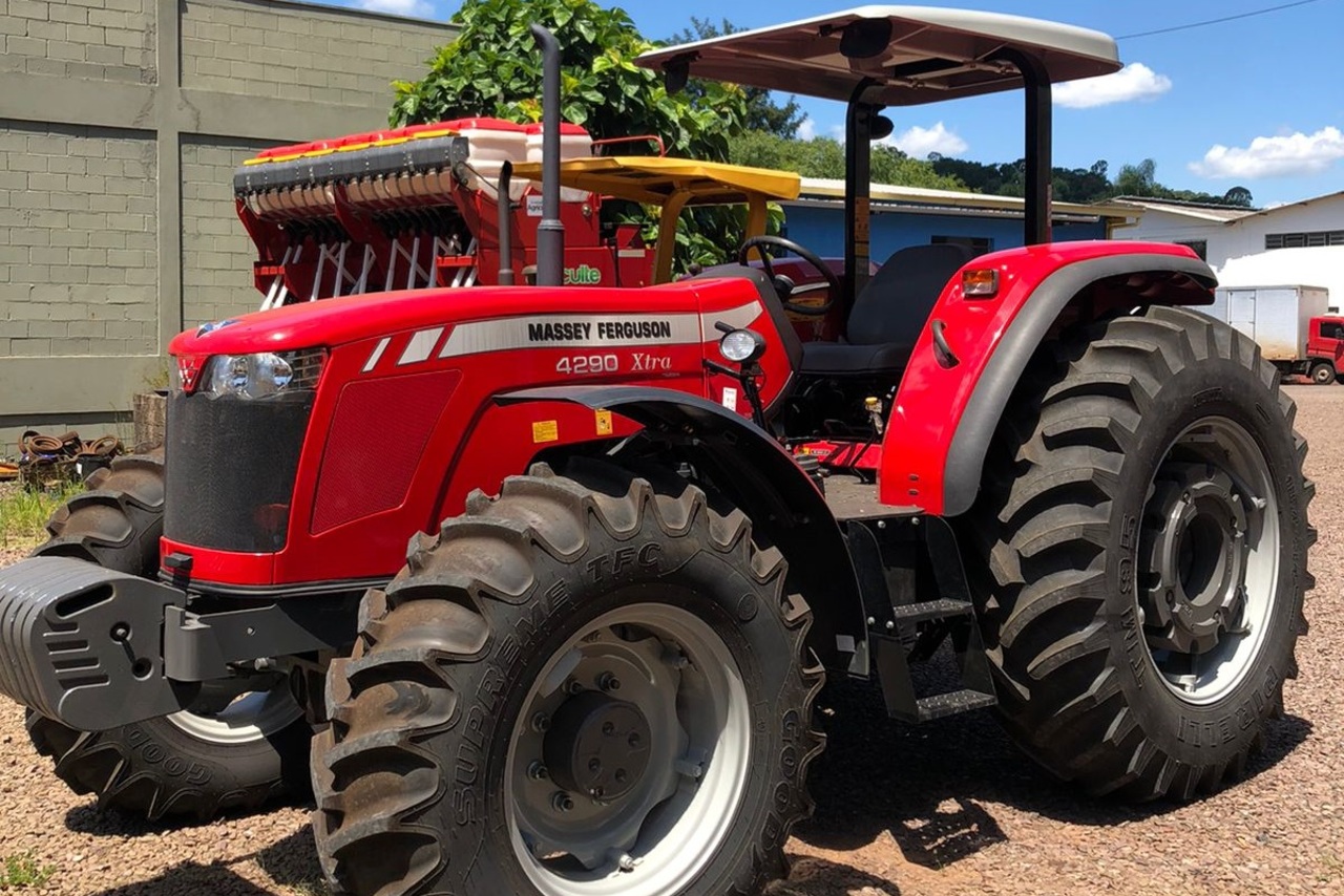 Massey Ferguson 4290 - 21 13