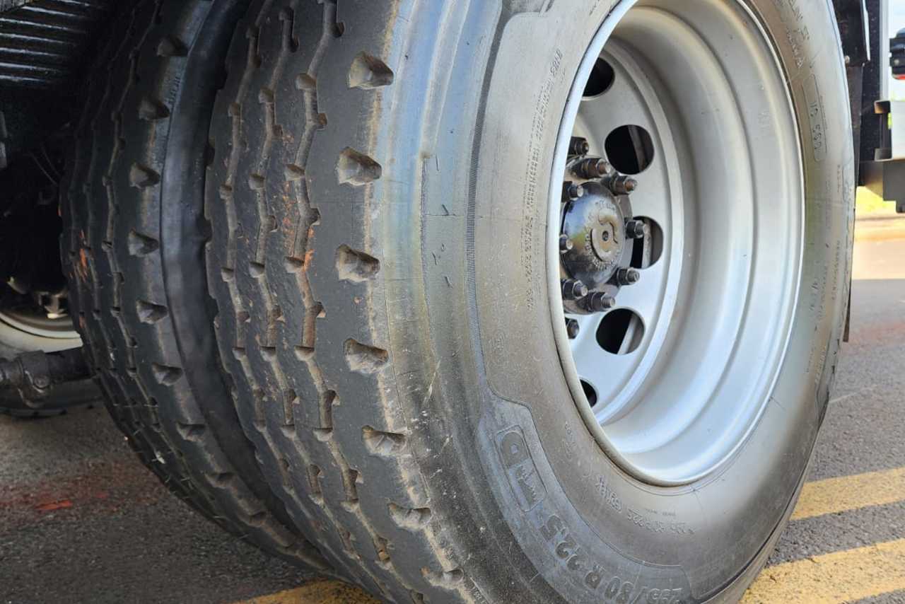 Volkswagen VW 31320 - 09/09 5