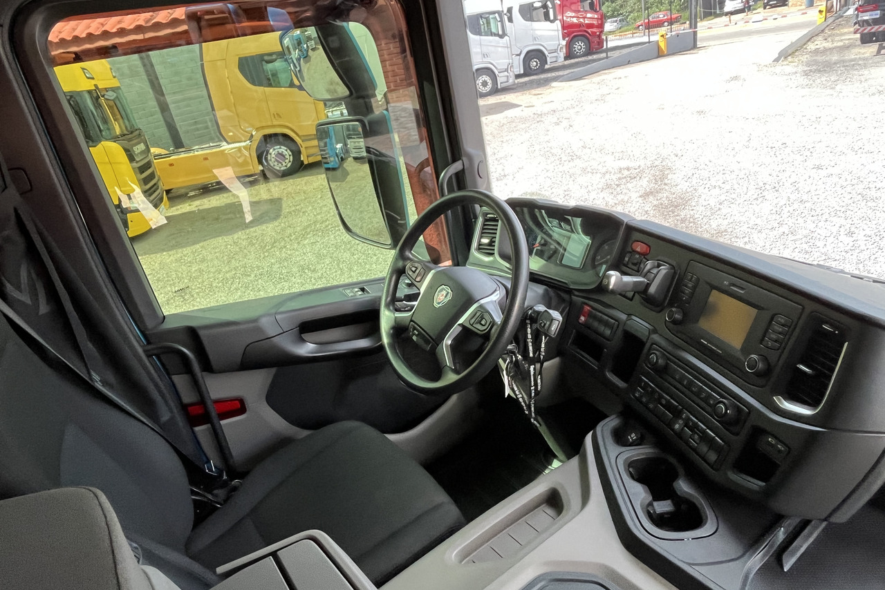 Scania P360 - 21/21 12
