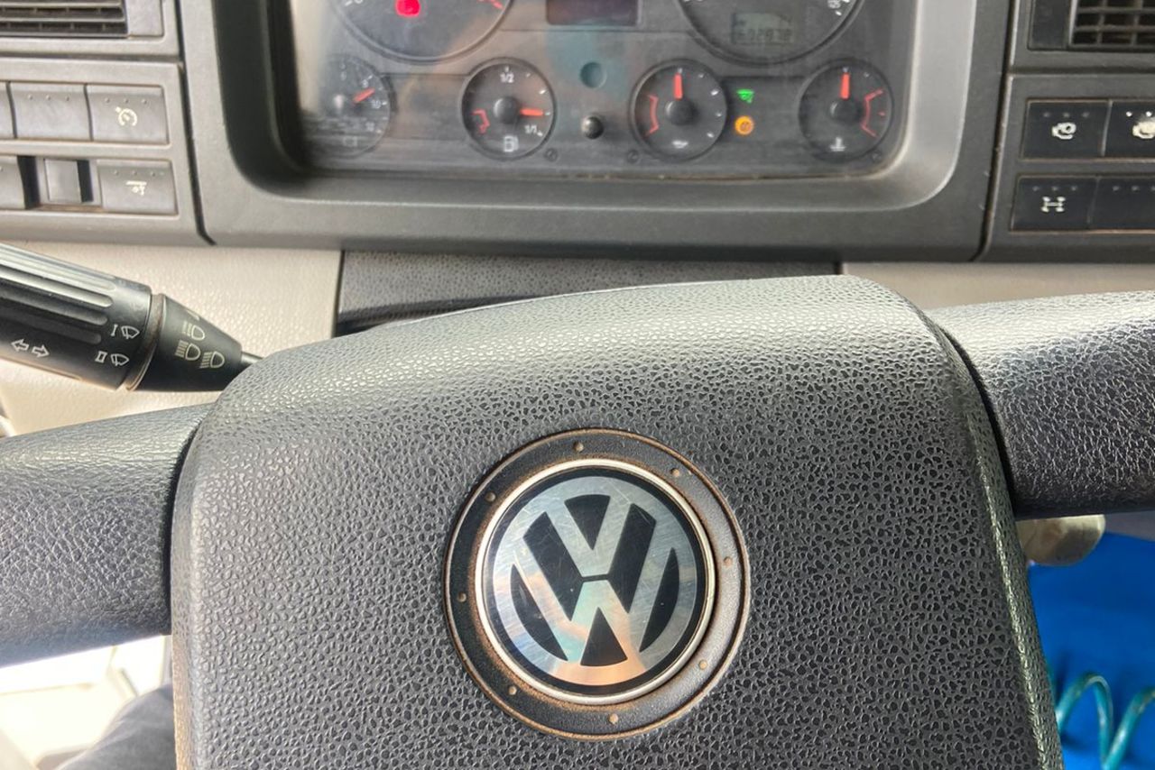 Volkswagen 25-360 6x2 Constellation - 10/10 7