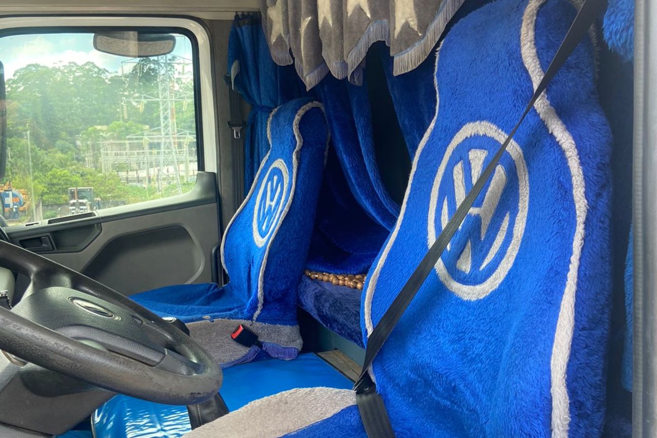 Volkswagen 25-360 6x2 Constellation - 10/10 11