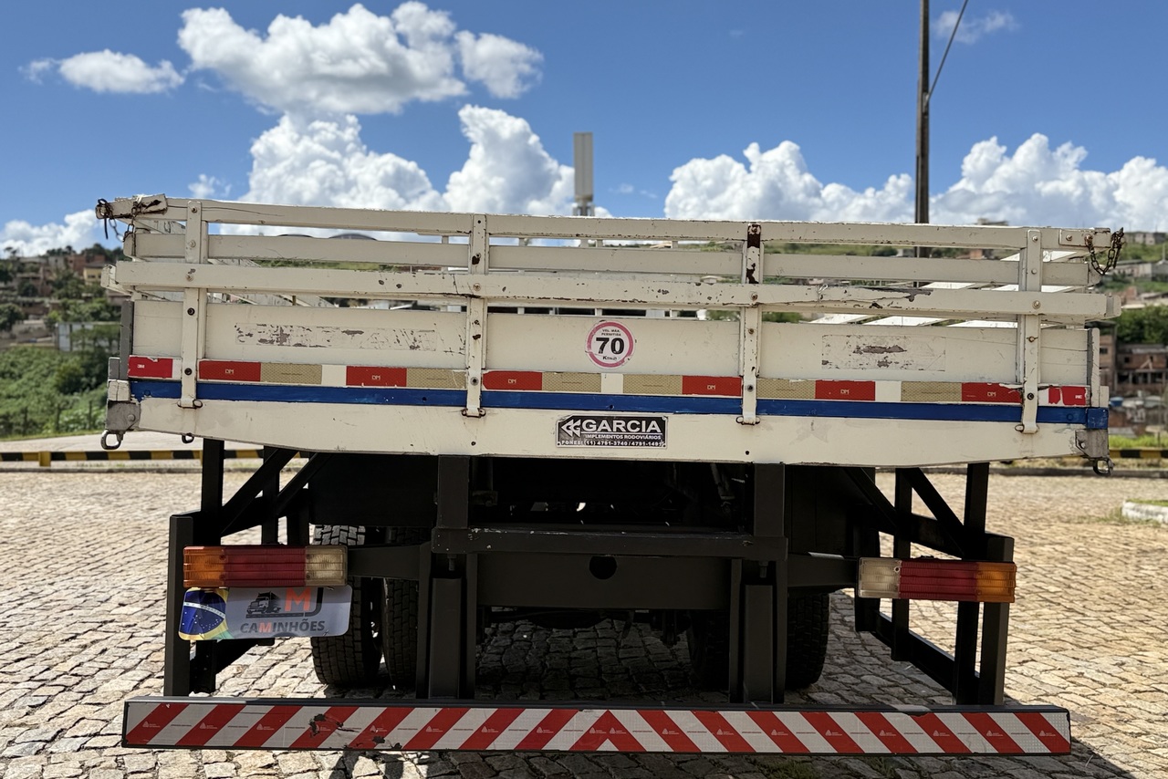 Mercedes Benz MB 1718 - 11/11 4