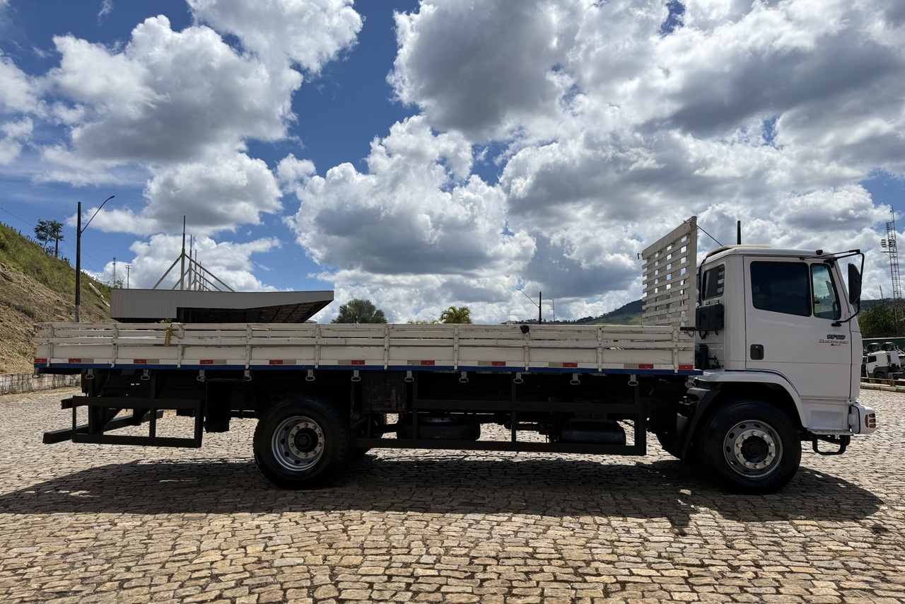 Mercedes Benz MB 1718 - 11/11 8