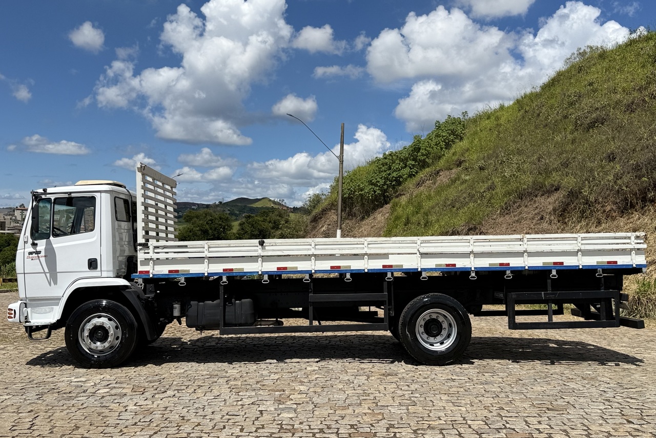 Mercedes Benz MB 1718 - 11/11 10