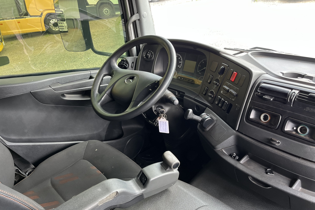 Mercedes Benz Atego 3030 - 20/20 10