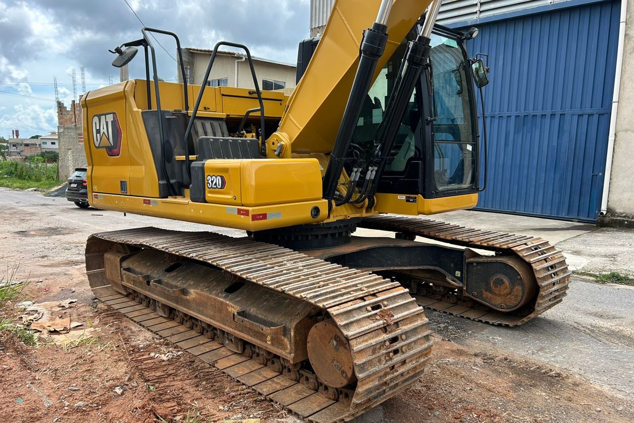 Caterpillar  320 - 22/22 8