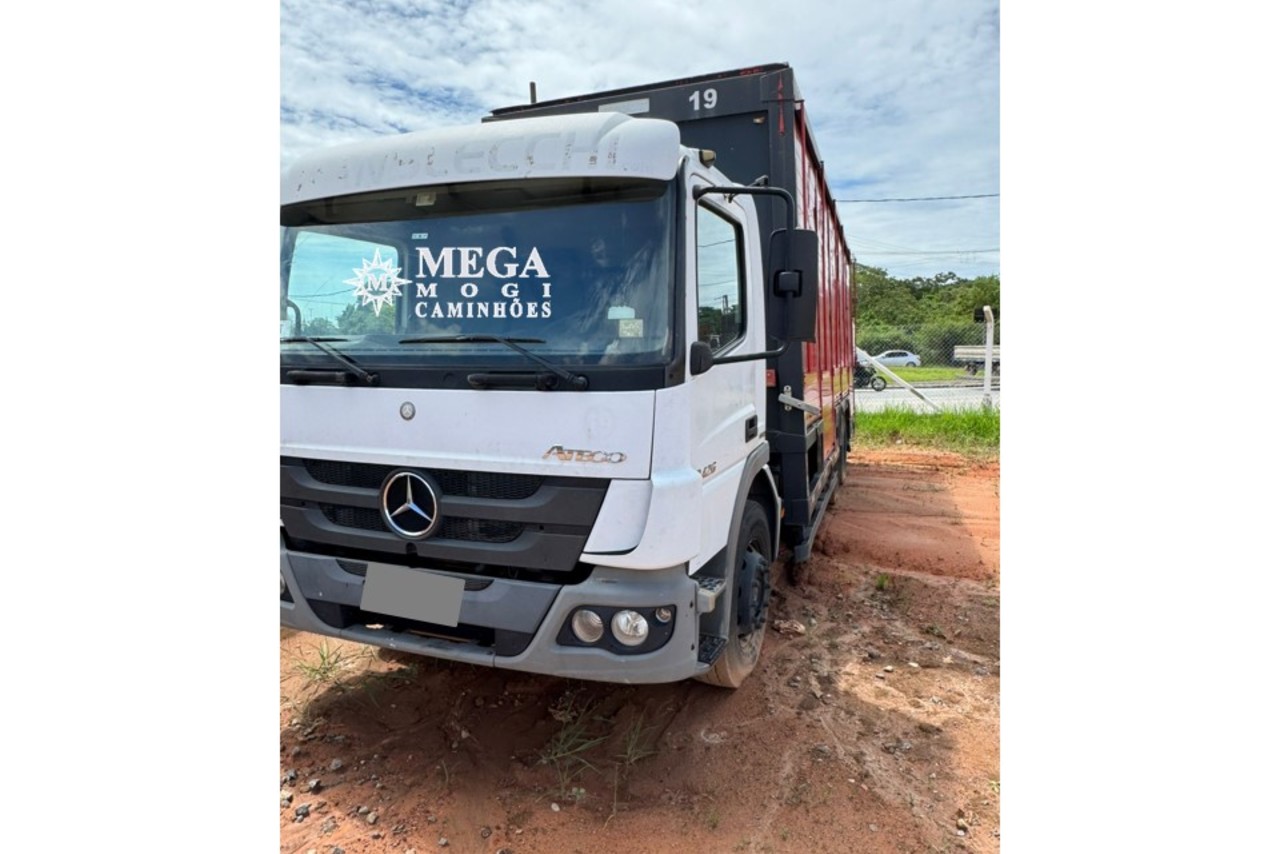 Mercedes Benz Atego 2426 - 14/14 4