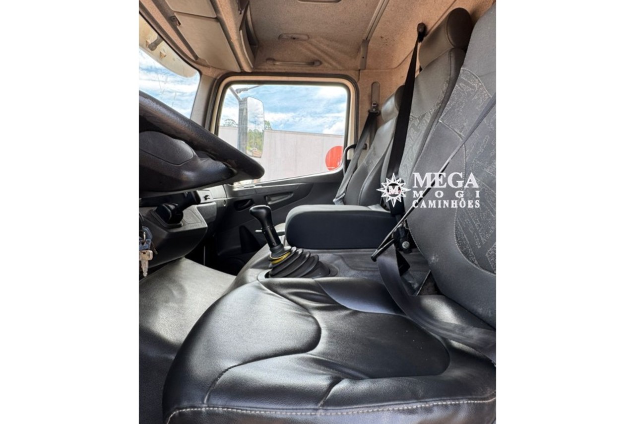 Mercedes Benz Atego 2426 - 14/14 15