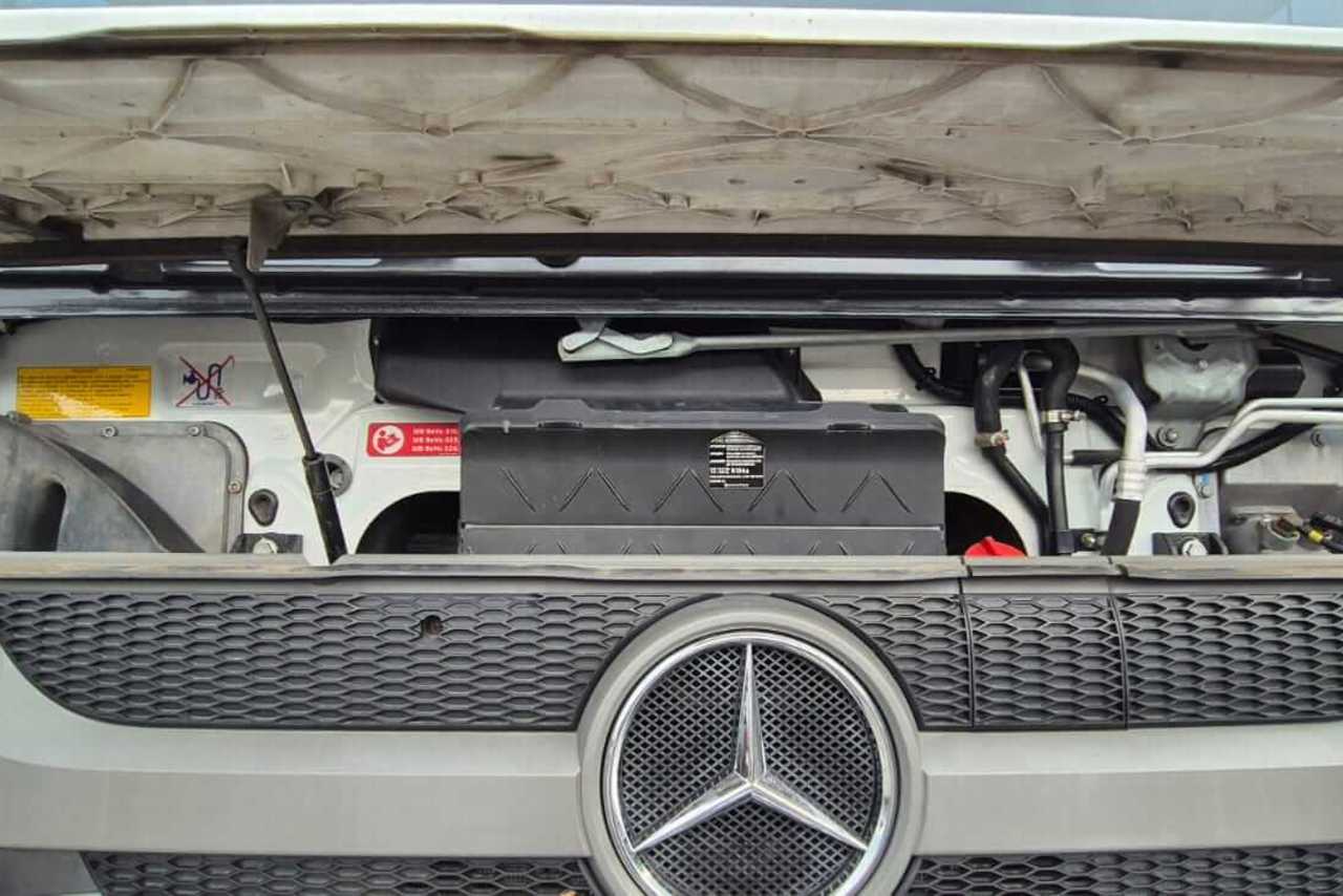 Mercedes Benz Axor 2536 - 21/21 11