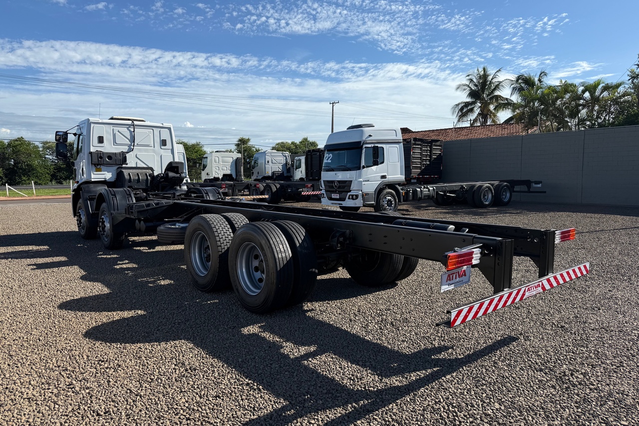 Ford Cargo2429 - 14/15 5