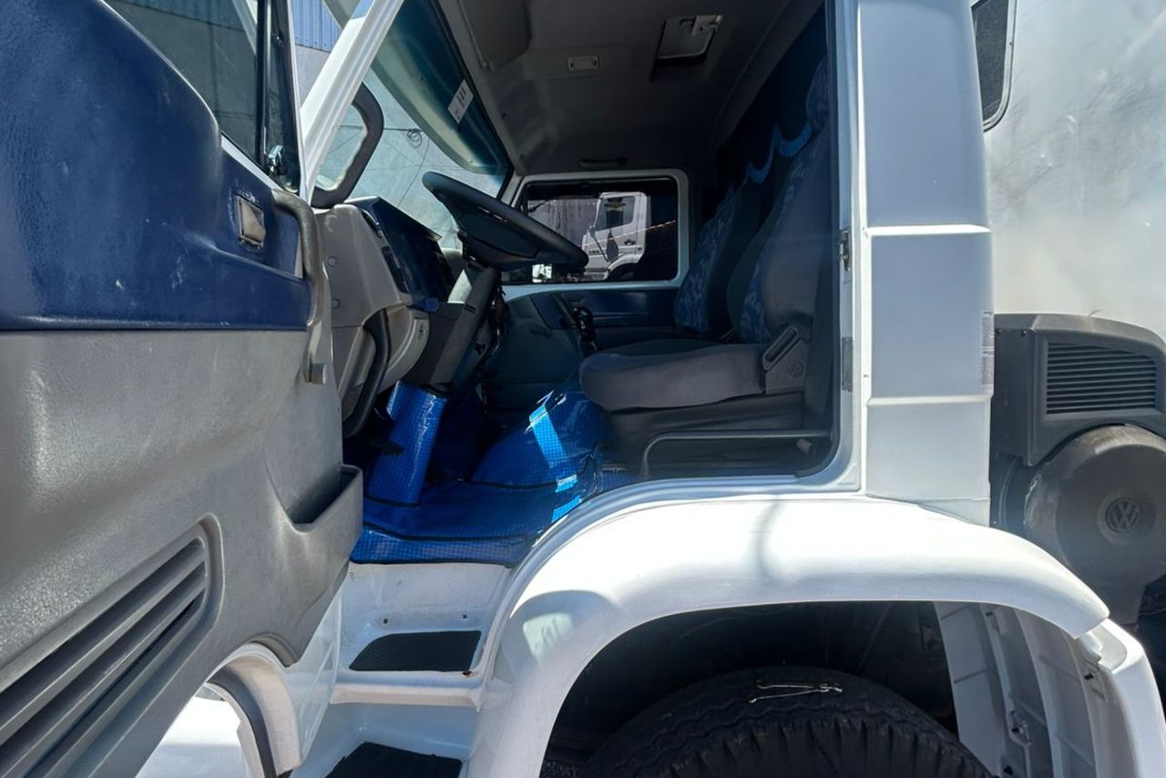 Volkswagen 13-180 - 07/07 6