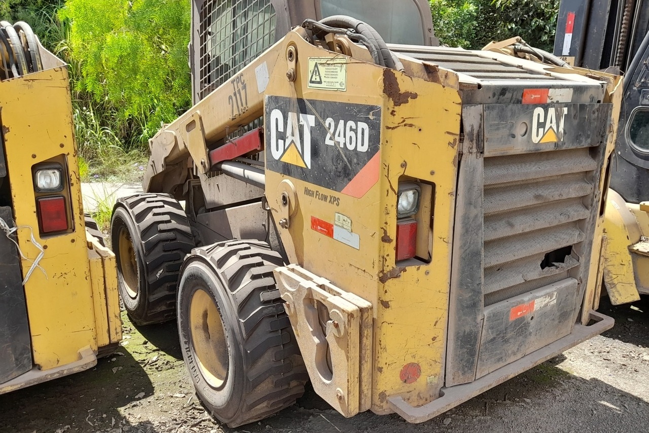 Caterpillar 246 - 15/16 5