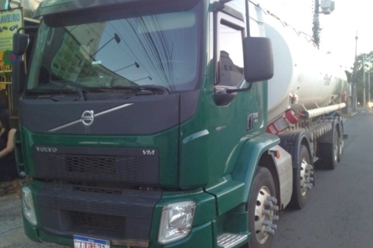 Volvo VM330 - 20/21 4