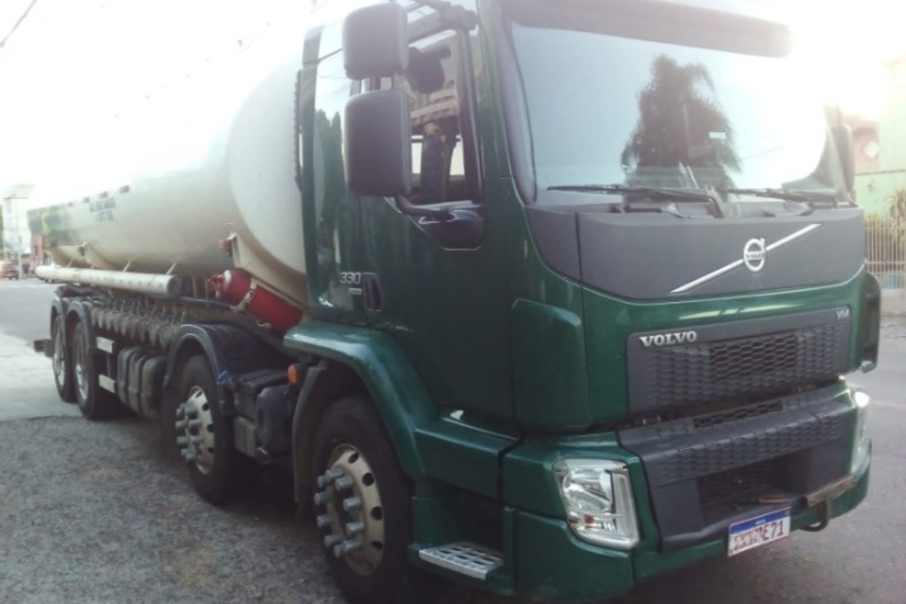 Volvo VM330 - 20/21 6