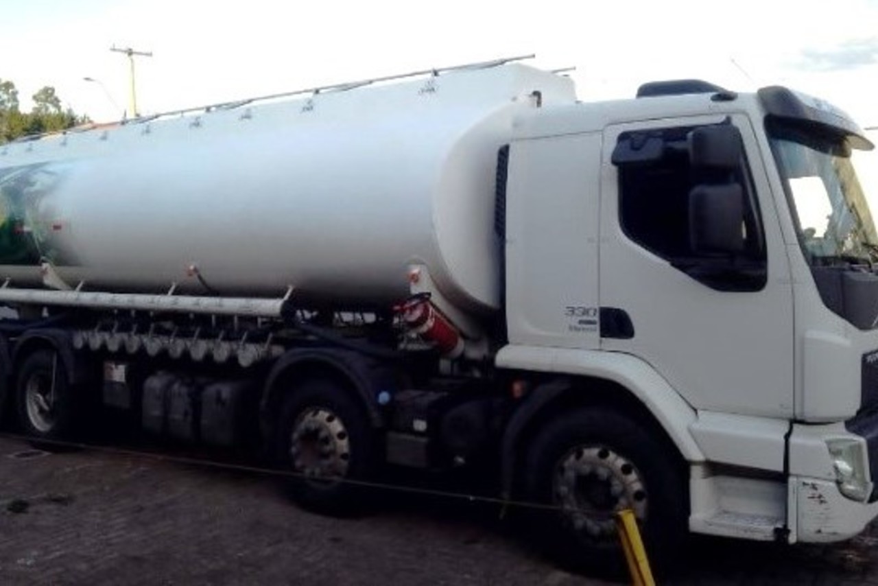 Volvo VM330 - 20/21 10