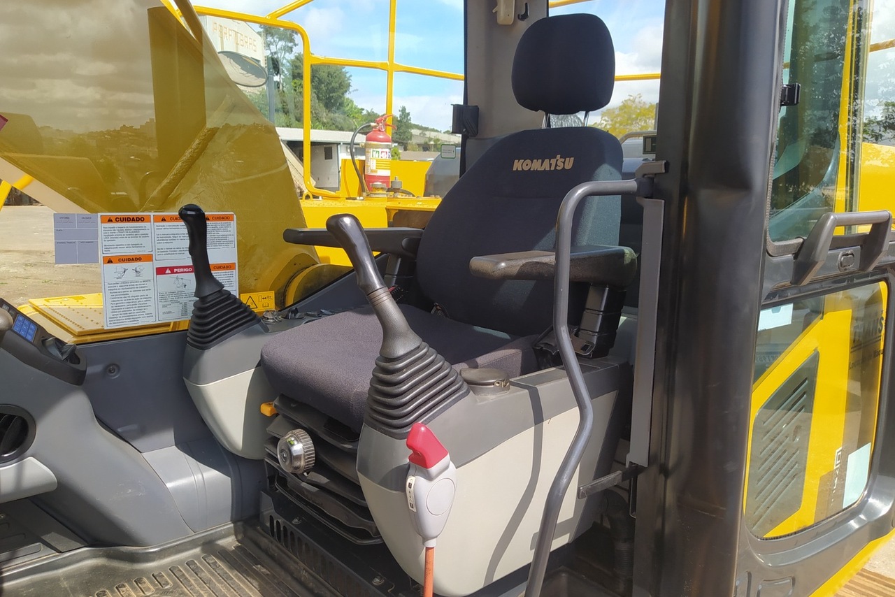 Komatsu PC200 - 19/19 4