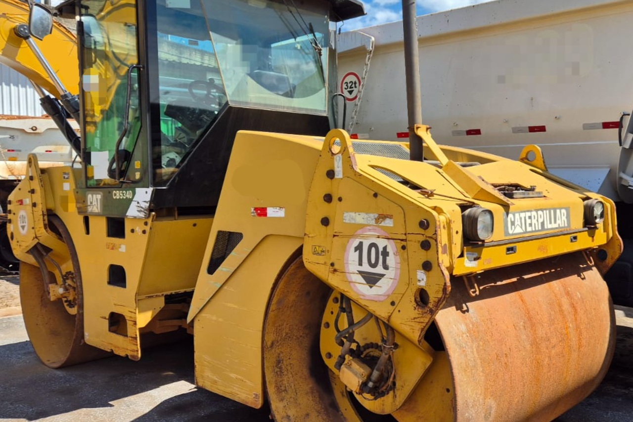 Caterpillar CB534D - 11/11 5