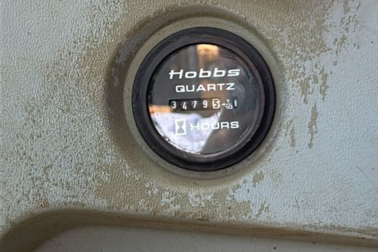 Hyundai R210 - 20/10 5