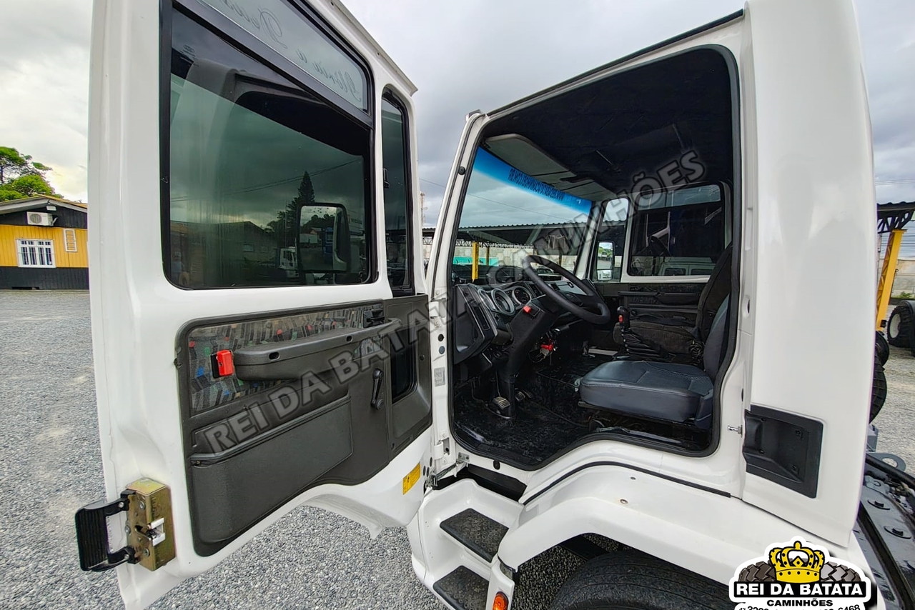 Ford Cargo2422 - 10/10 8