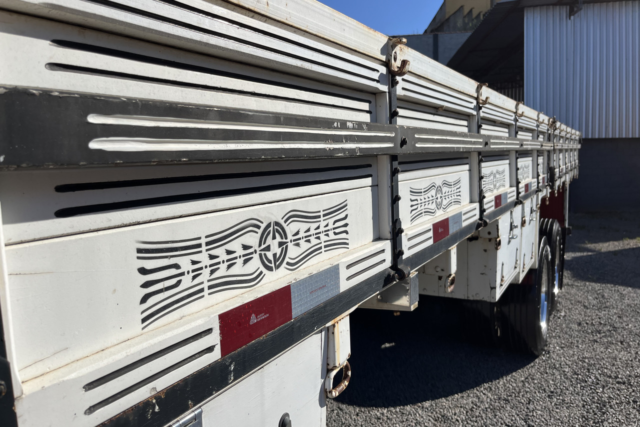Volkswagen 24-260 Constellation 6x2 - 21/22 14
