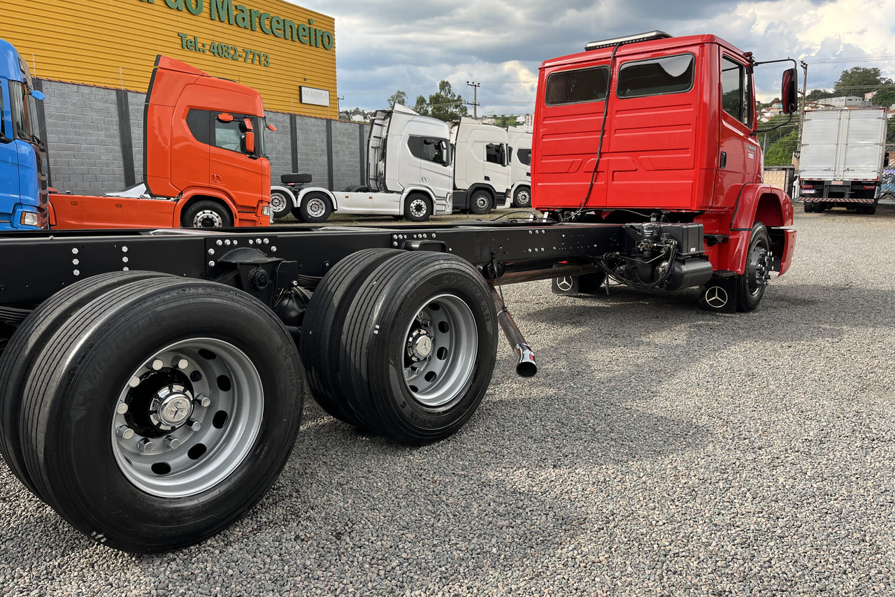 Mercedes Benz MB 1620 - 07/07 6