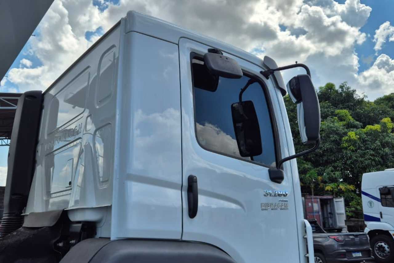 Volkswagen 31-280 E Constel. 6x4 - 21/22 16