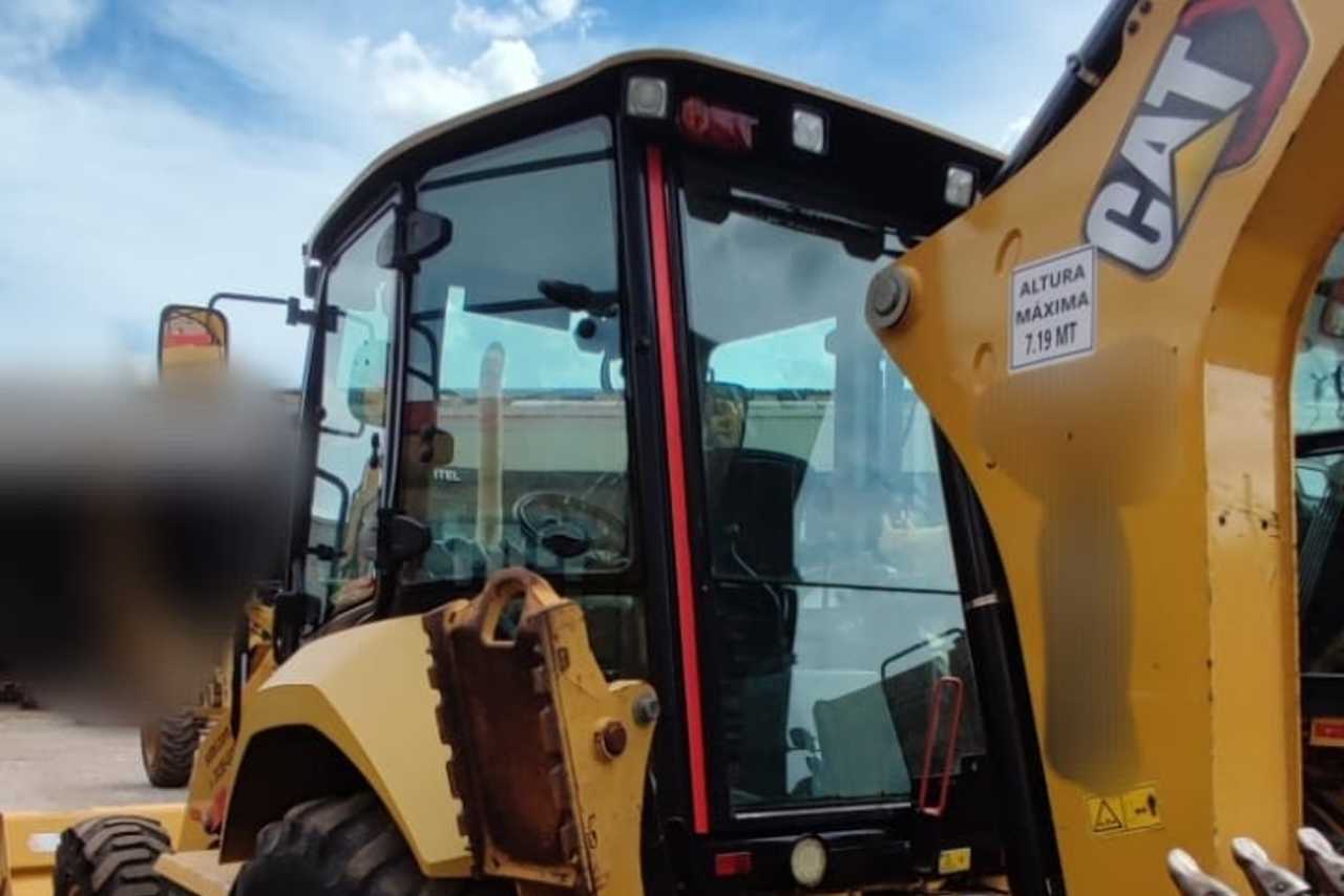 Caterpillar 416F2 - 19/19 2