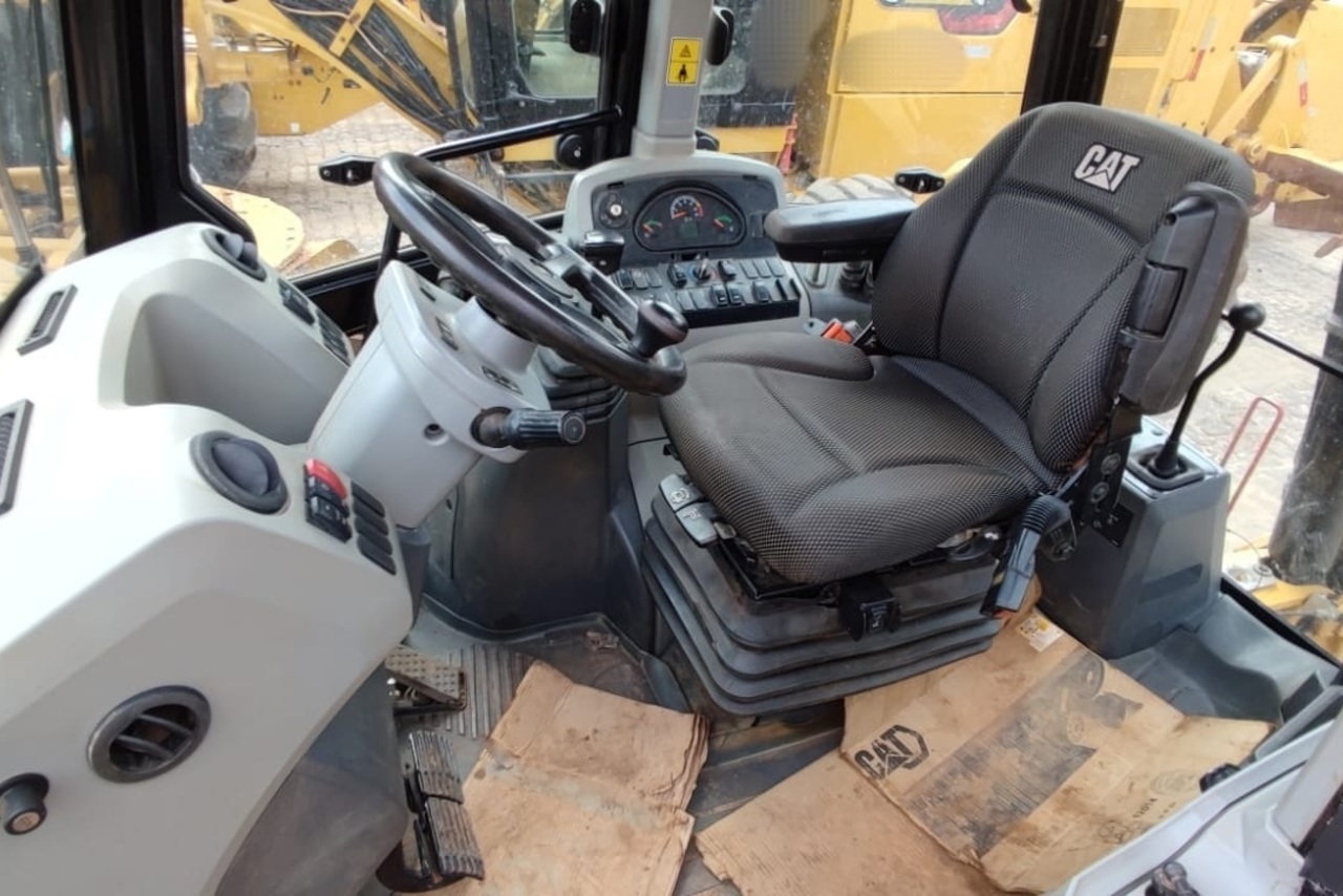 Caterpillar 416F2 - 19/19 6