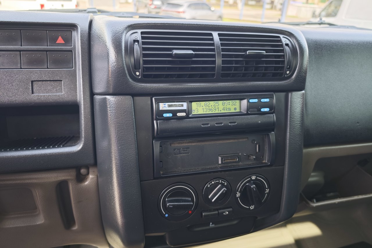 Volkswagen 5150 Delivery - 13/13 19