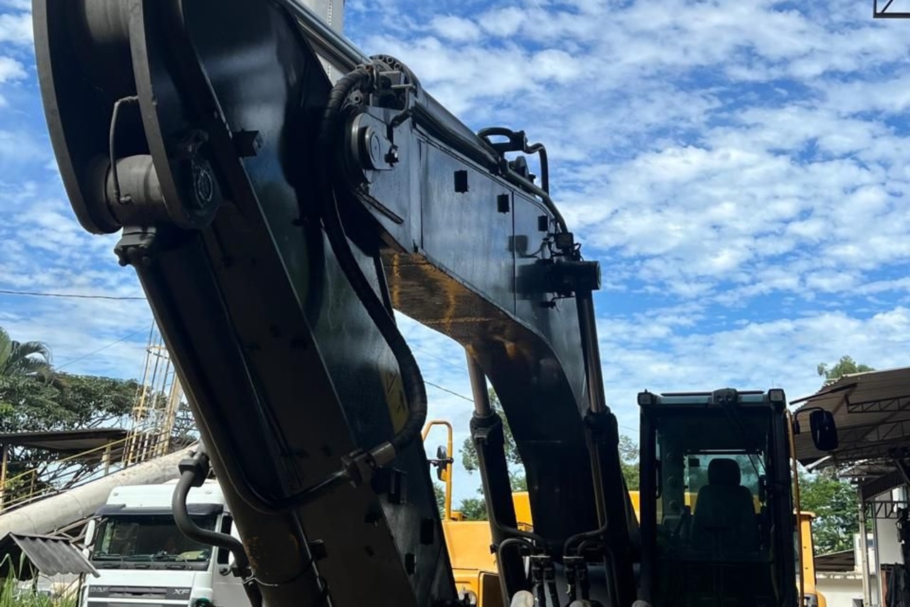 Volvo EC380DL - 20/20 2