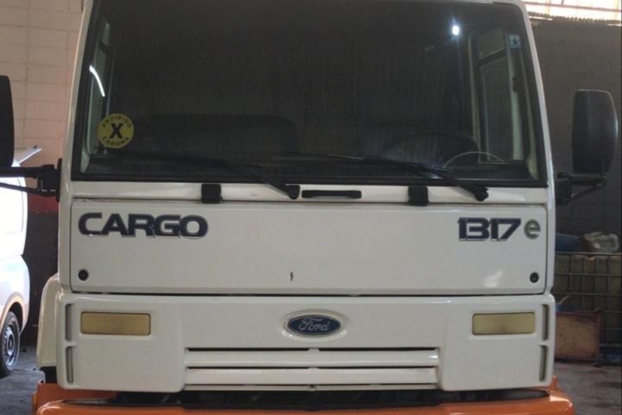 Ford Cargo1317 - 09/09 3