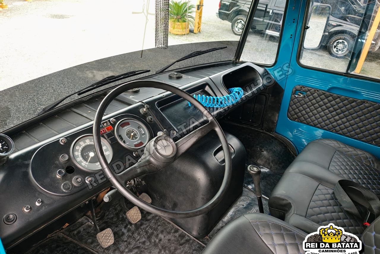 Mercedes Benz MB 608 - 84/84 9