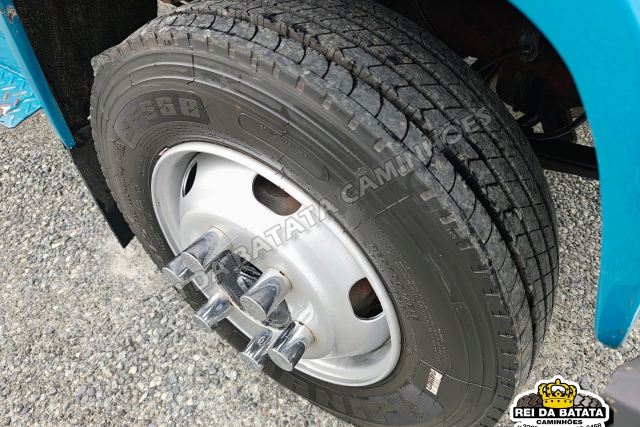 Mercedes Benz MB 608 - 84/84 13
