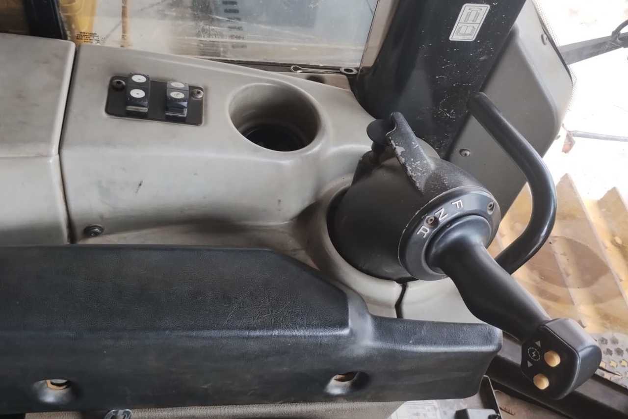 Caterpillar D6NXL - 20/12 7