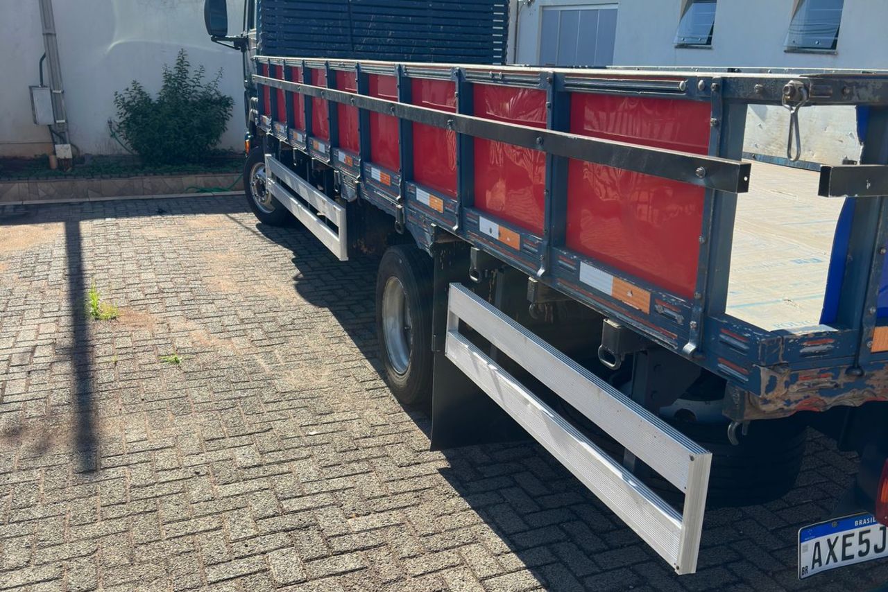 Ford Cargo816 - 13/13 8