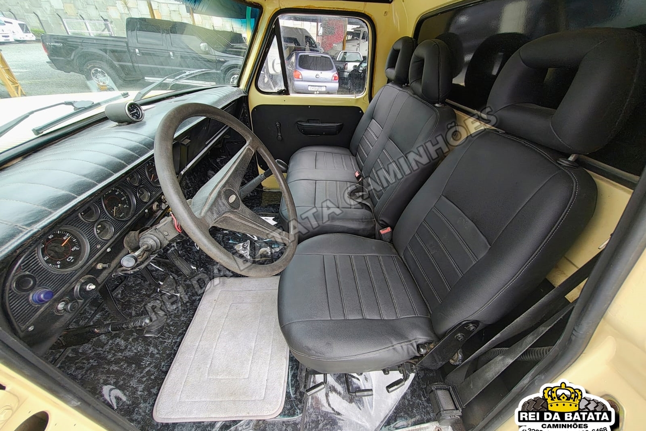 Ford F4000 - 76/76 9