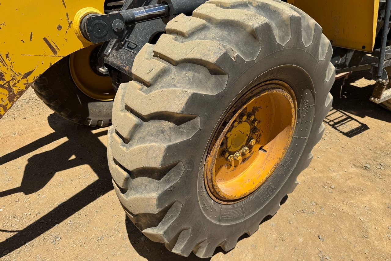 Komatsu WA200 - 21/21 20