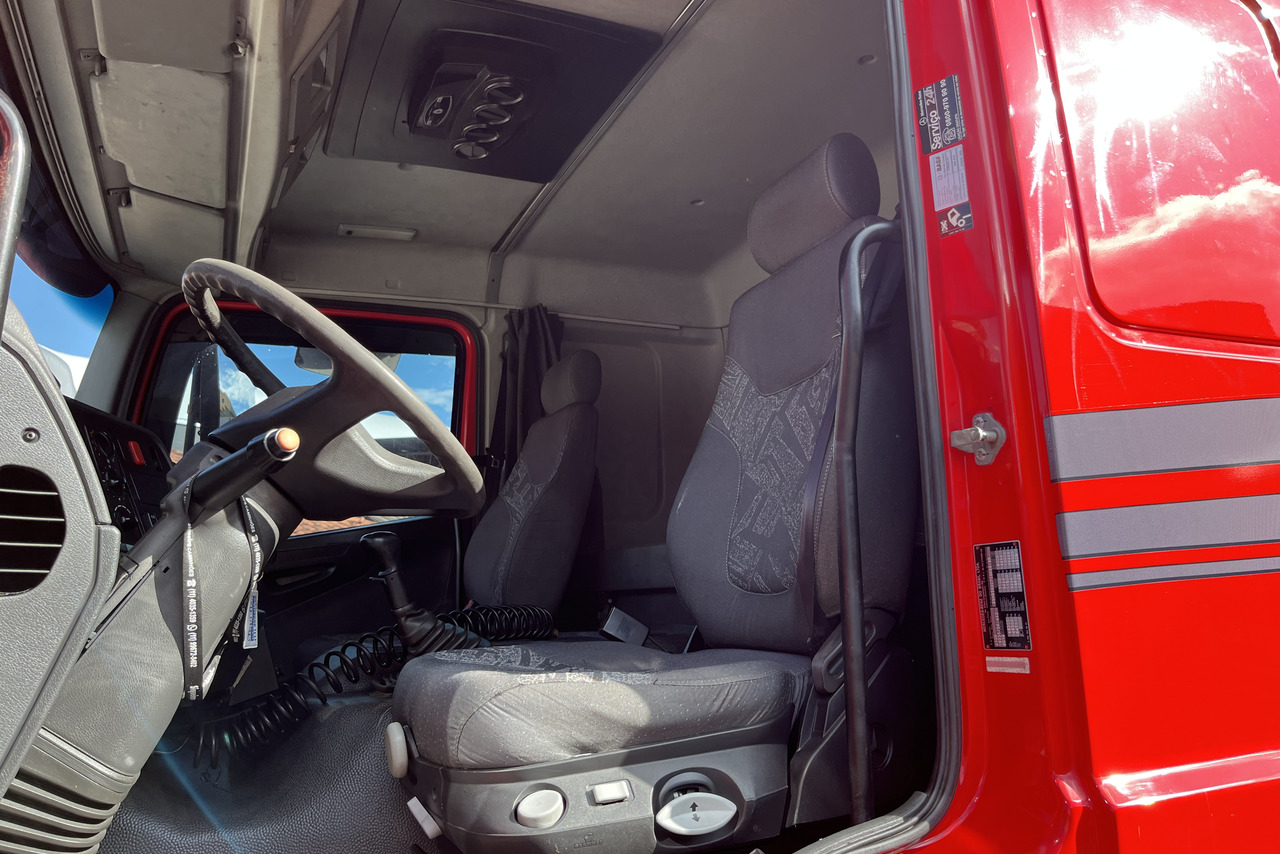 Mercedes Benz Axor 1933 - 12/12 10