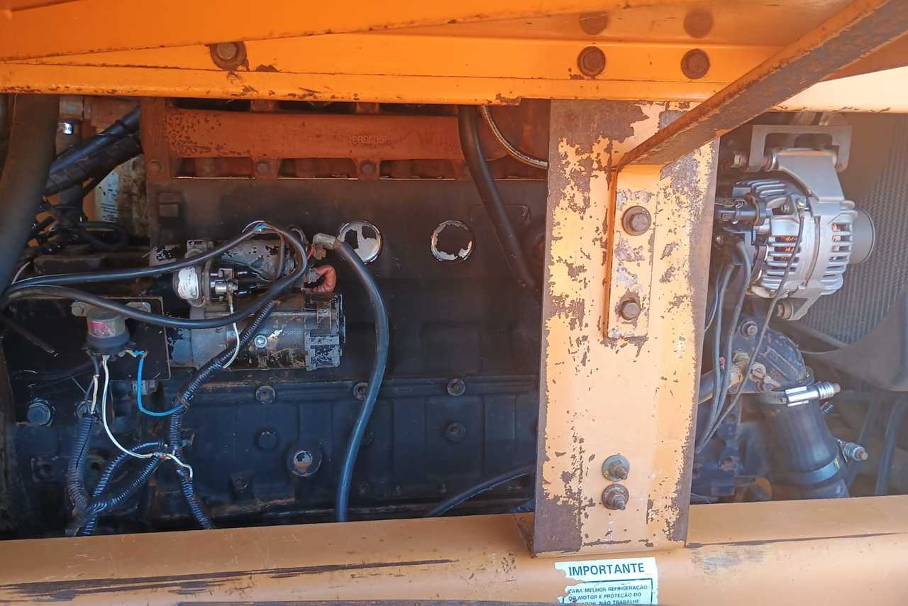 Case W20E - 10/10 12