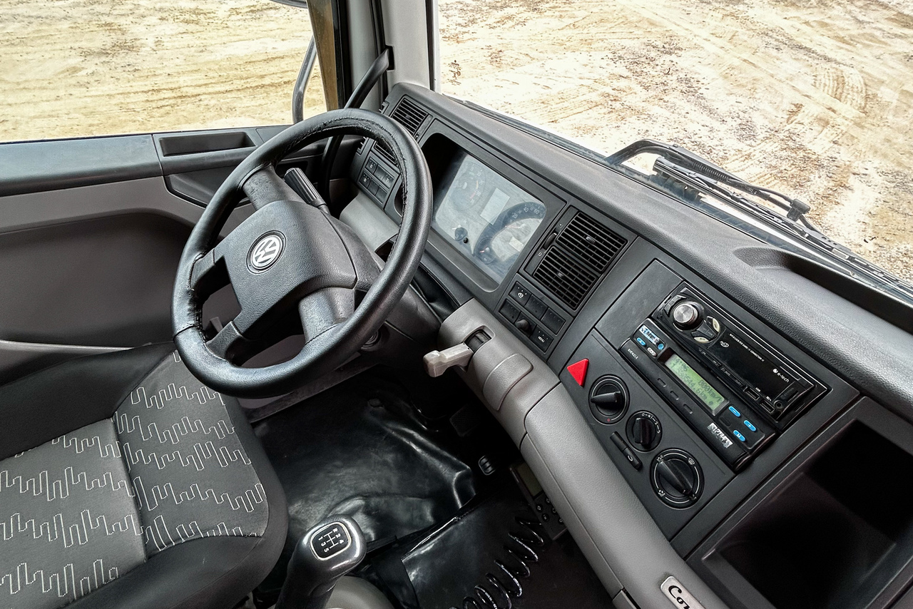 Volkswagen 15-180 E Constellation - 10/11 10