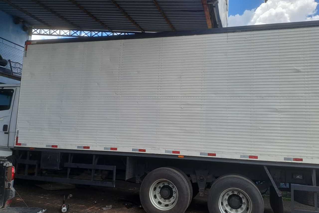 Mercedes Benz MB 1620 - 02/02 6