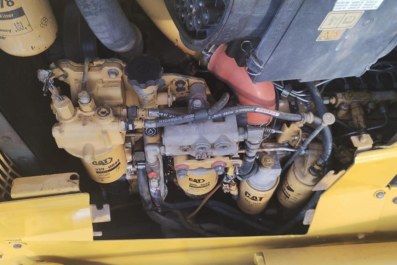 Caterpillar D6NXL - 20/12 23