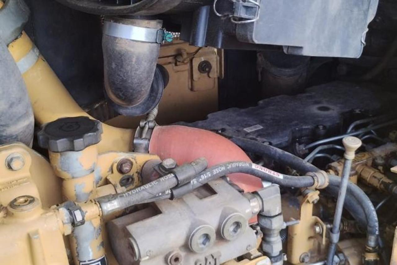 Caterpillar D6NXL - 20/12 26