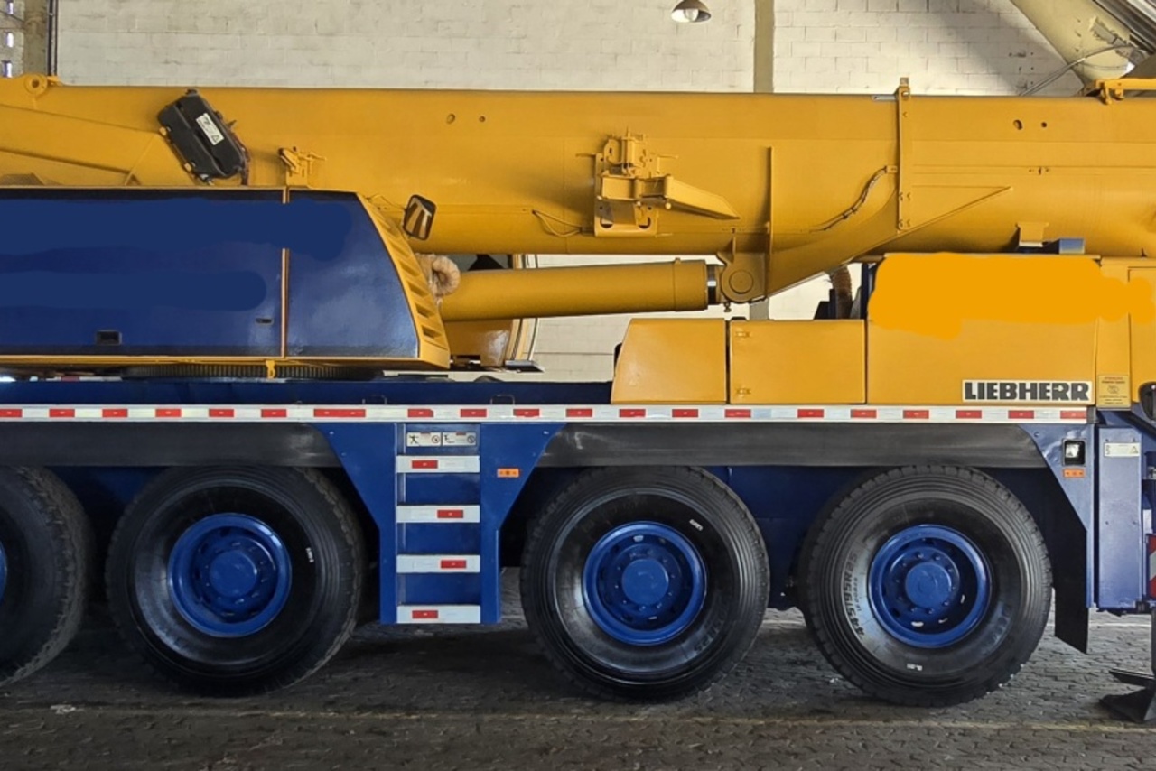 Liebherr LTM 1090-4.1 - 10/10 17